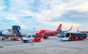  Vietjet ủng hộ đồng bào tại các vùng bị thiệt hại do bão lũ 第3张