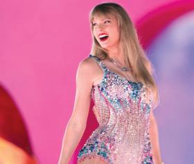 Nữ ca sĩ Taylor Swift tuyên bố ủng hộ bà Harris