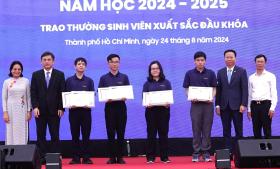 Bốn thí sinh đỗ đầu vào Đại học Bách khoa TP HCM 