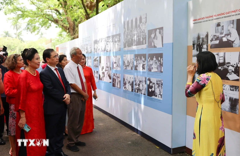  Triển lãm 55 năm bảo tồn và phát huy giá trị Khu Di tích Chủ tịch Hồ Chí Minh 