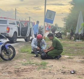 Công an truy đuổi hơn 35km, bắt giữ 2 đối tượng cướp giật dây chuyền vàng ở Long An