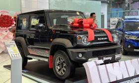 Suzuki Jimny hết sốt giá 