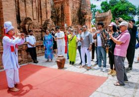 Khánh Hòa tung chương trình kích cầu 'Nha Trang - Khánh Hòa: Đến để yêu'