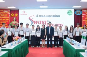  Tập đoàn Nam Long trao 72 suất học bổng &apos;Swing for Dreams&apos; cho sinh viên tại TPHCM 