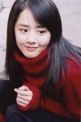  Em gái quốc dân Moon Geun Young phát tướng 