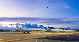 Đà Nẵng xuất hiện loạt máy bay siêu sang dành cho tỉ phú của Gulfstream