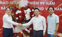  Tân Bí thư Tỉnh ủy Khánh Hòa Nghiêm Xuân Thành: &apos;Biển rộng thì gió to, sóng cũng lớn hơn&apos; 